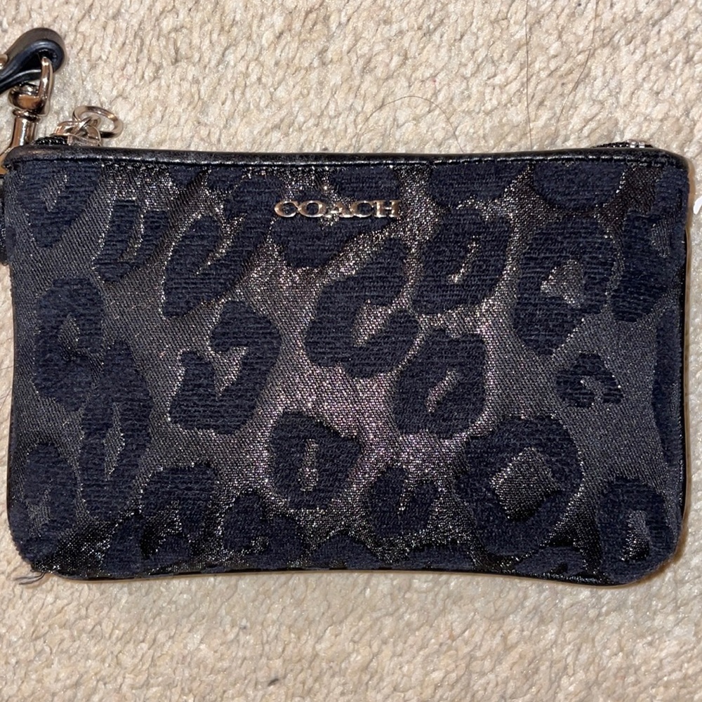 New limited edition sparkly cheetah print Coach Wristlet!